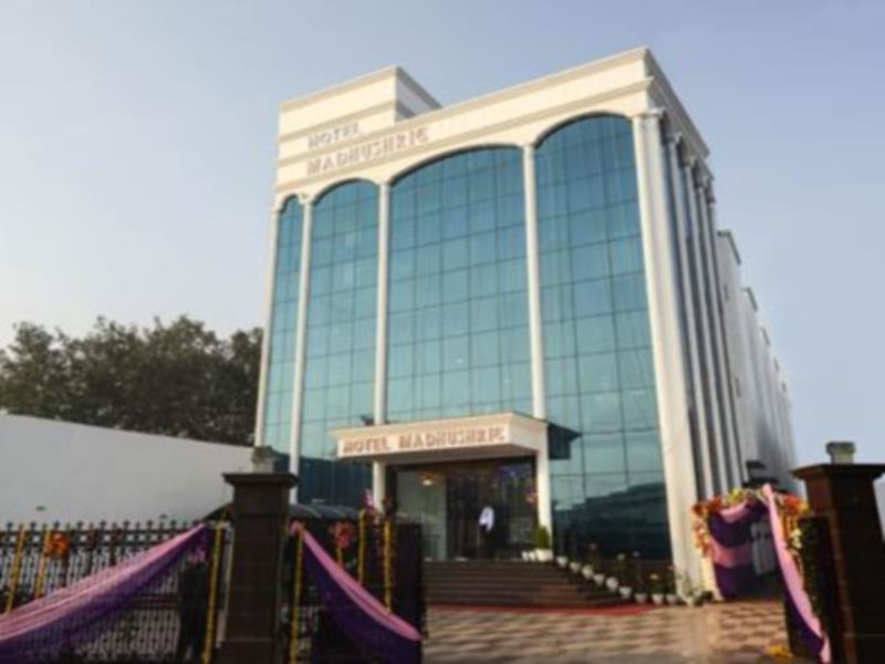 Hotel Madhushrie Agra  Exterior photo